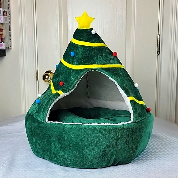 Vibrantlife Christmas Tree Cat/Dog Bedding - Picture 1 of 12